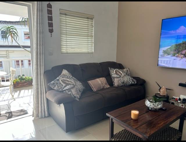 2 BEDROOM APARTMENT FOR SALE IN LA LUCIA